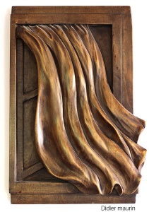 Rideaux au vent - bas relief en bois - Didier Maurin